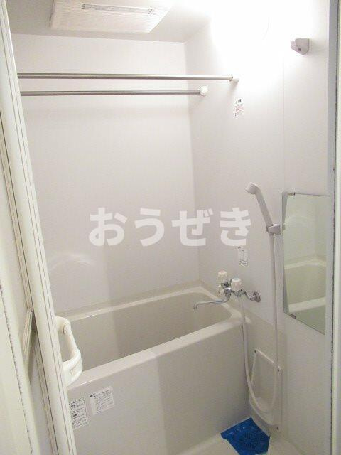 ヴェルト浅草の浴室