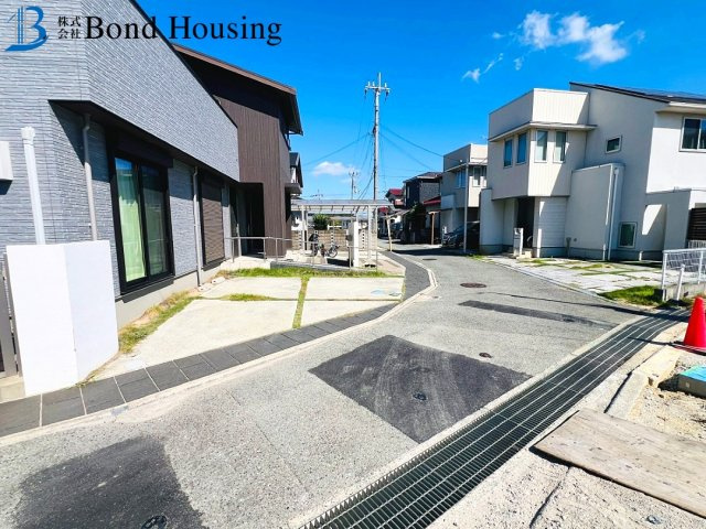 全４棟　駐車並列３台　大久保町江井島第3　4号棟　新築戸建のその他