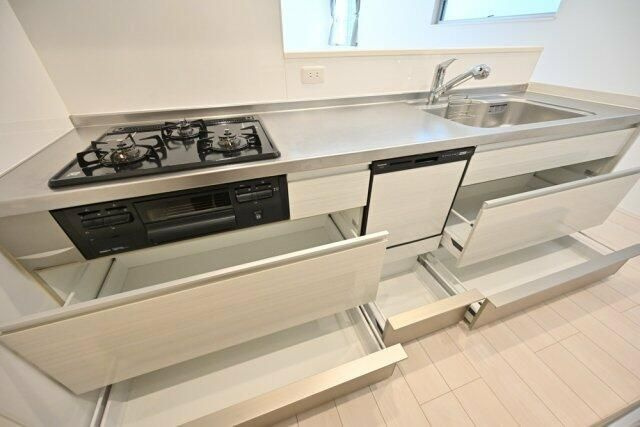 南品川戸建のキッチン