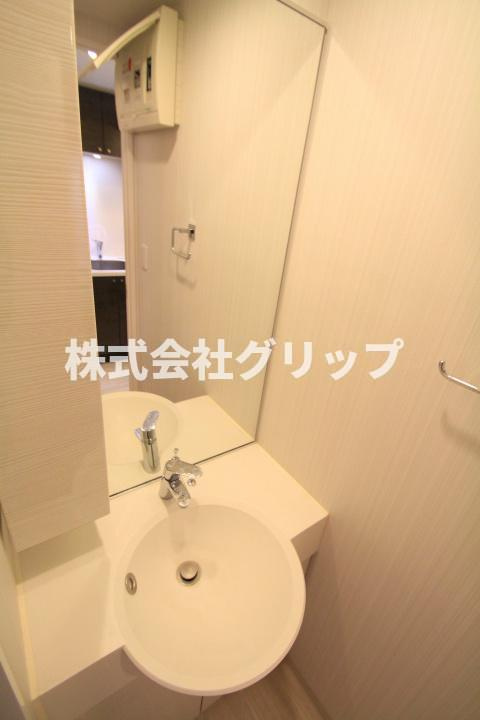 グランド・ガーラ桜木町駅前の独立洗面台