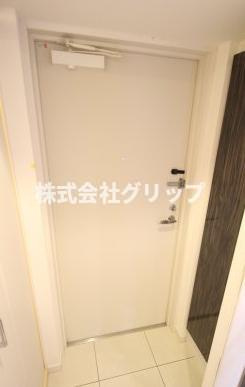 グランド・ガーラ桜木町駅前の玄関