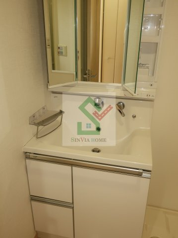 コンフォート栗原の独立洗面台