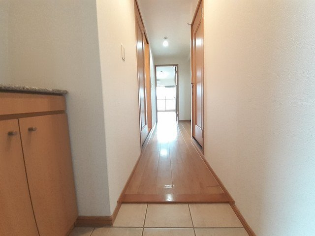 ウィンザー夙川の玄関