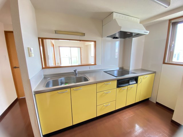 プロミネンスⅤのキッチン|別部屋イメージ写真