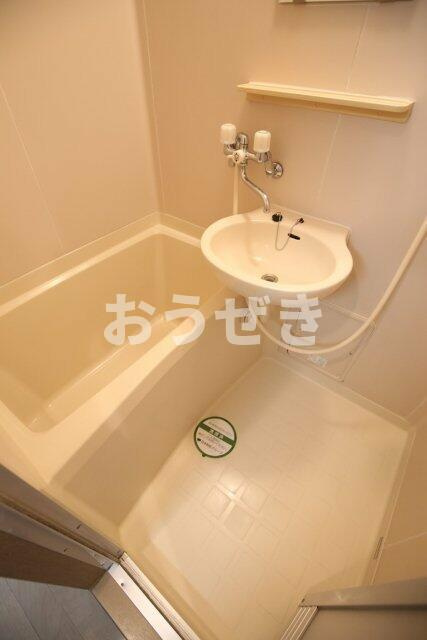 ステージファースト高輪の浴室