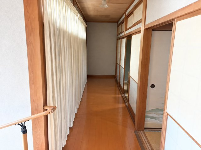 泉佐野市湊1丁目　中古戸建の内装
