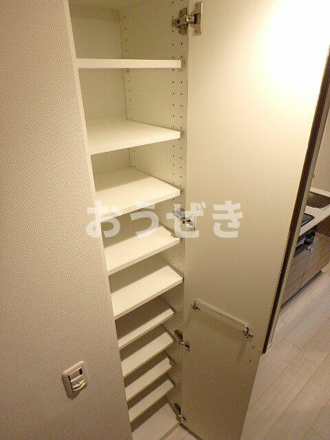 ガーラ・ヒルズ千歳烏山の収納