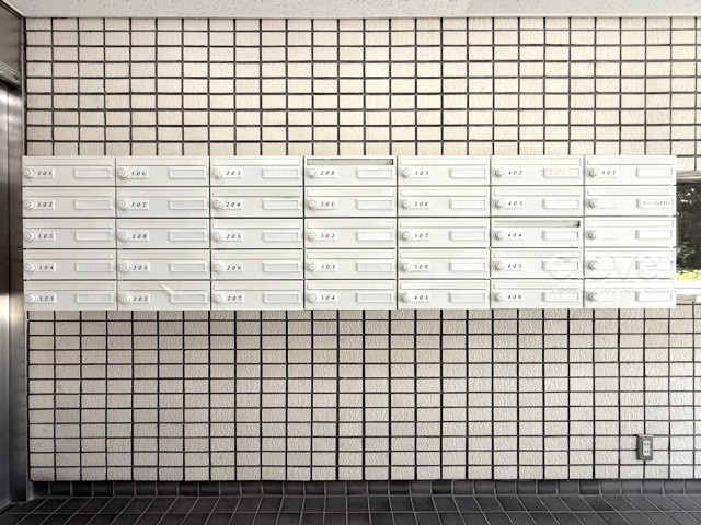 【設備】 | サンセゾン若松町 | 郵便物を受け入れるポスト。「集合ポスト」とも呼びます。～即日のご見学可能～　お問合せはお気軽に。