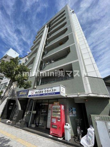 ジェイルミナの外観