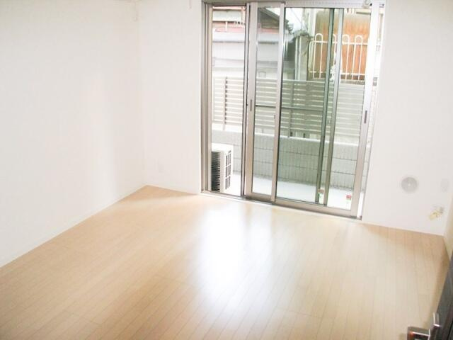 【居間・リビング】 | ジュネ三軒茶屋