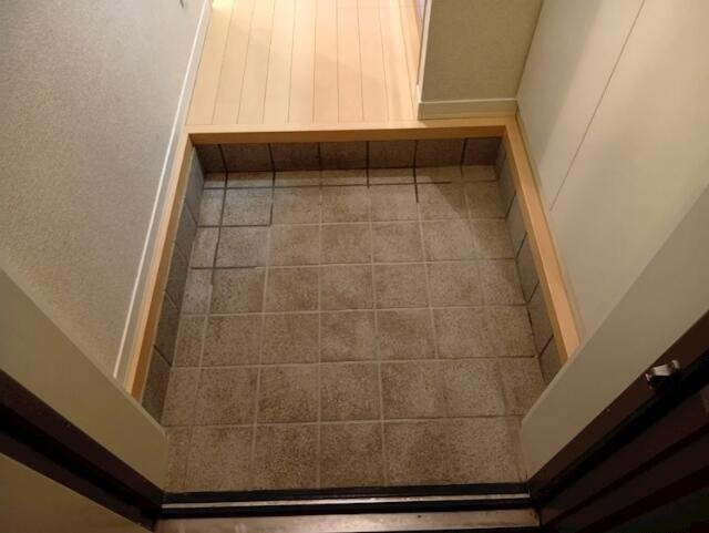 【玄関】 | ジュネ三軒茶屋