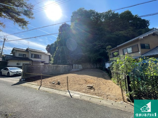 即日案内可能■京都市左京区北白川丸山町　第1期　新築一戸建ての前面道路含む現地写真|周辺は落ち着いた街並みの住宅地！子育てがしやすい住環境です！まだ未完成ですが、現地でしかわからない事もございます。是非一度ご覧ください。