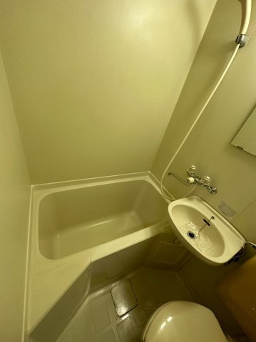 マウントセブン小西の浴室
