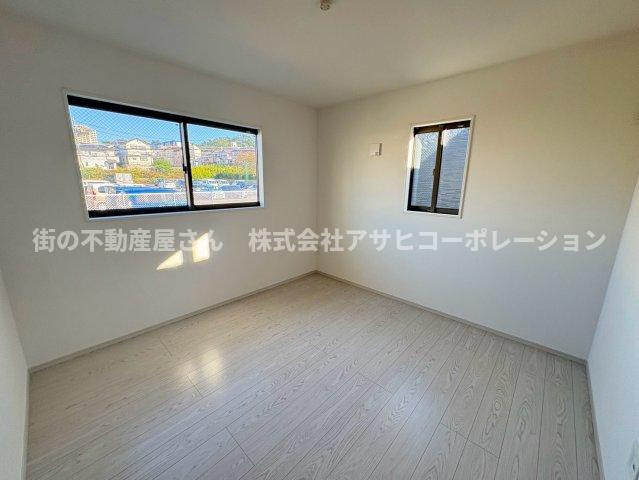 垂水区清水が丘2丁目　新築戸建て　2号棟の洋室|コンパクトで使いやすい洋室です