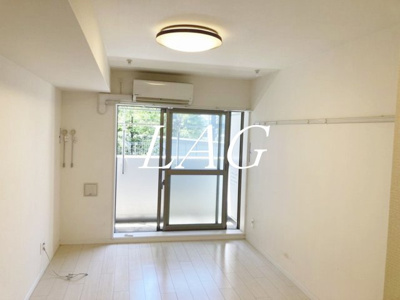 【居間・リビング】 | LEO FIOREGALO 印内 | 洋室のお部屋です。