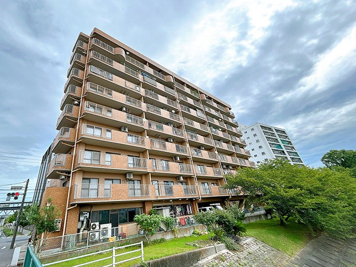 三旺マンション東岡崎の外観