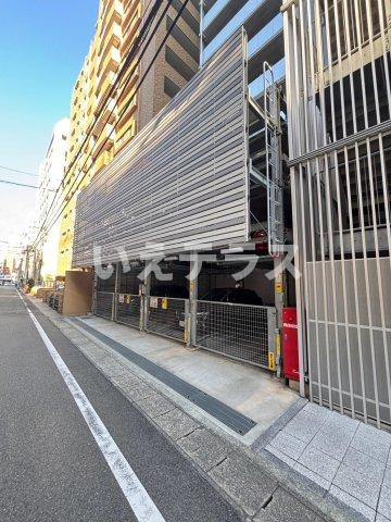 プラネソシエ神戸元町の駐車場