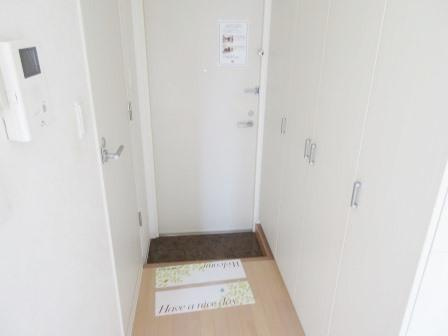 アール・ブリュット白山の玄関