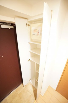 【収納】 | キャトルセゾン都賀 | ※同物件・反転タイプの写真です。