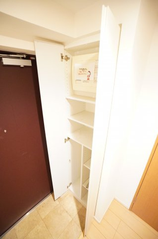 【収納】 | キャトルセゾン都賀 | ※同物件・反転タイプの写真です。
