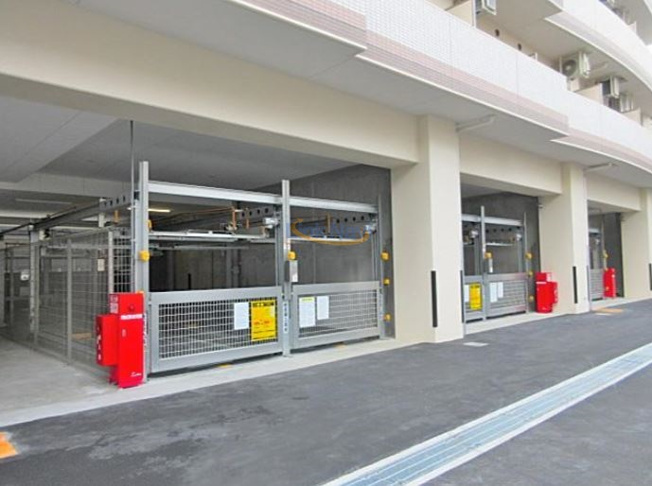 【駐車場】 | セレニテ江坂ルフレ
