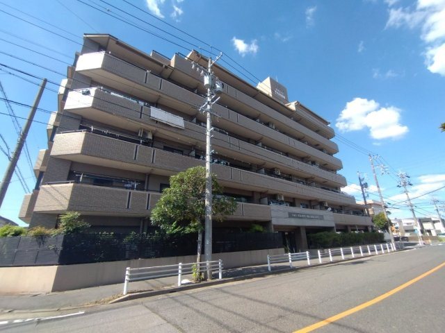 ネオハイツ東刈谷壱番館の外観