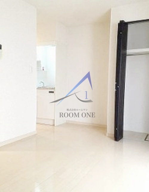 サンアーバン町屋の居間・リビング|洋室のお部屋です。