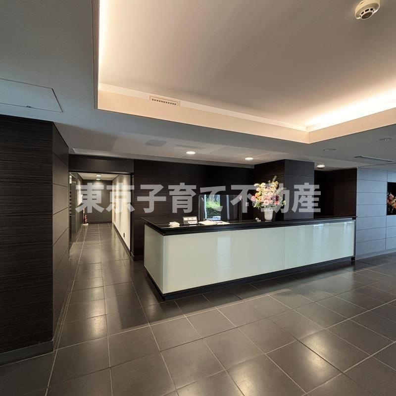 ＰＲＩＭＥ　ＵＲＢＡＮ　東中野　ＣＯＵＲＴのロビー