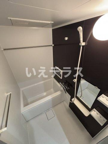 シャンティ神戸三宮の浴室