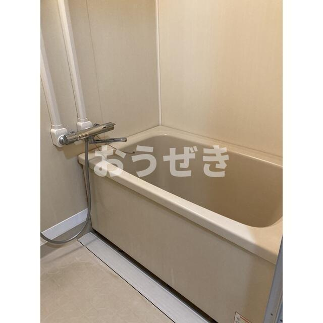芙蓉ハイツⅡの浴室
