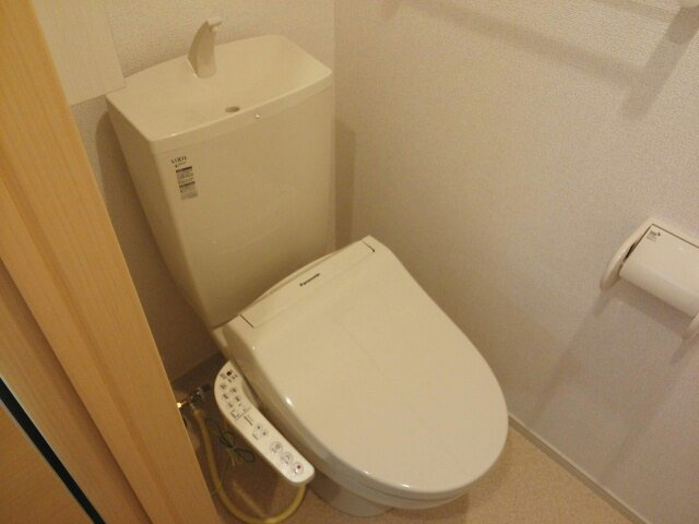 落ち着いたトイレです
