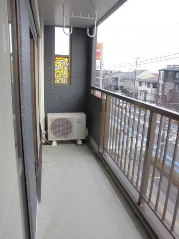 落ち着いた時間を過ごせるバルコニーです