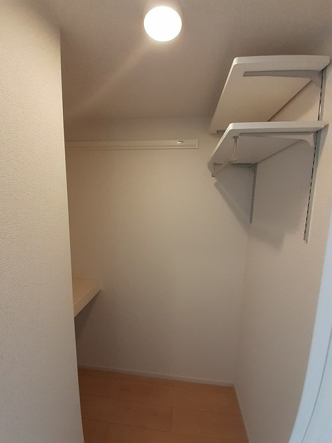 アバンツァート西町の収納