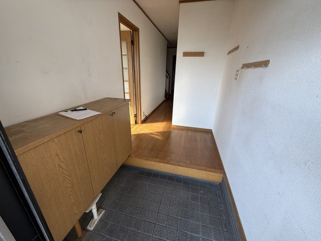 小槻町戸建の内装