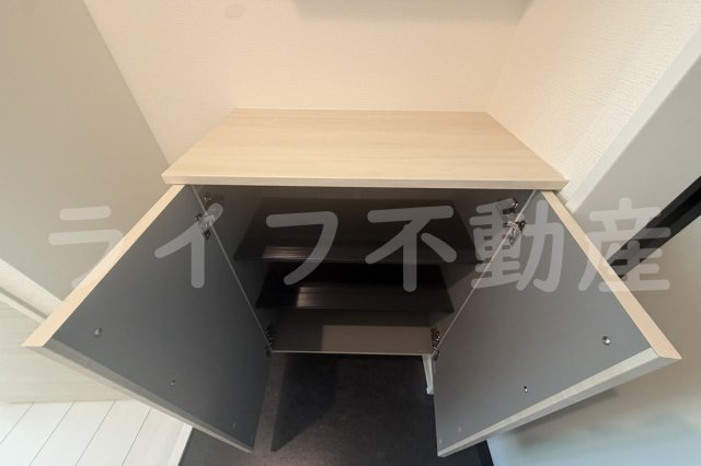 D porta eosの収納