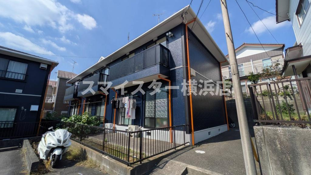 横浜市保土ケ谷区仏向町のアパートの外観