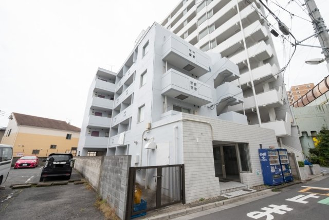 外観は落ち着いています