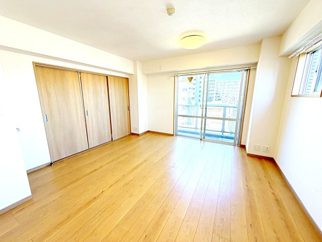 ビッグヴァンポートサイド横浜の洋室|使い勝手のいい洋室です