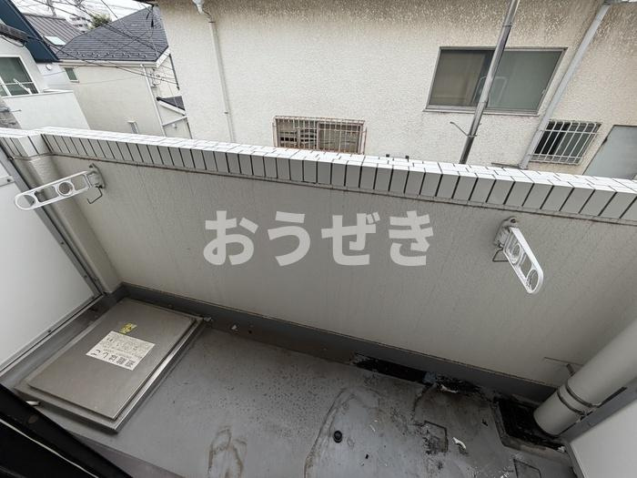 上馬ホームズのバルコニー