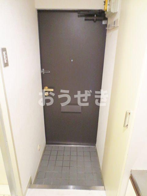 上馬ホームズの玄関