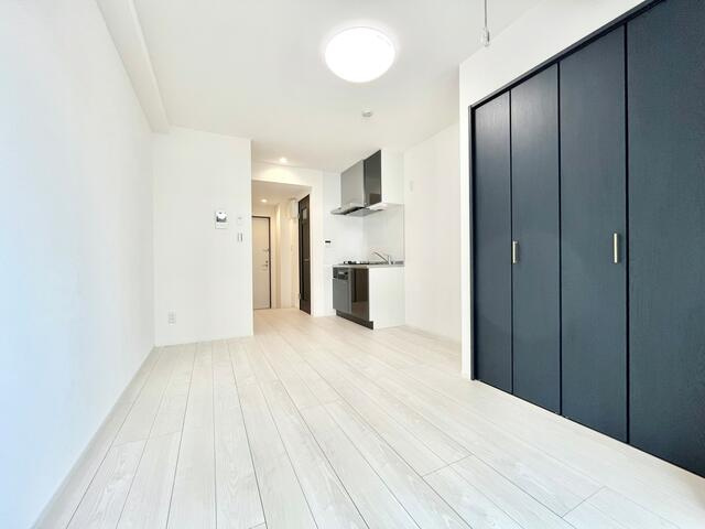 川崎市多摩区登戸の賃貸マンションの居間・リビング