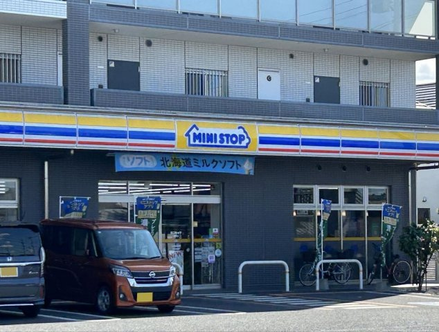 レオパレスサンパーク　３０番の周辺