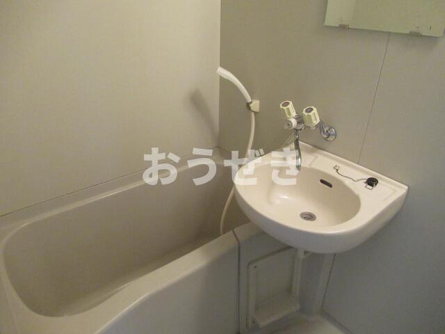 グレイセフル経堂の浴室|他の部屋の写真を使用していま…