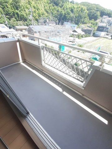 マンション久保１号のバルコニー