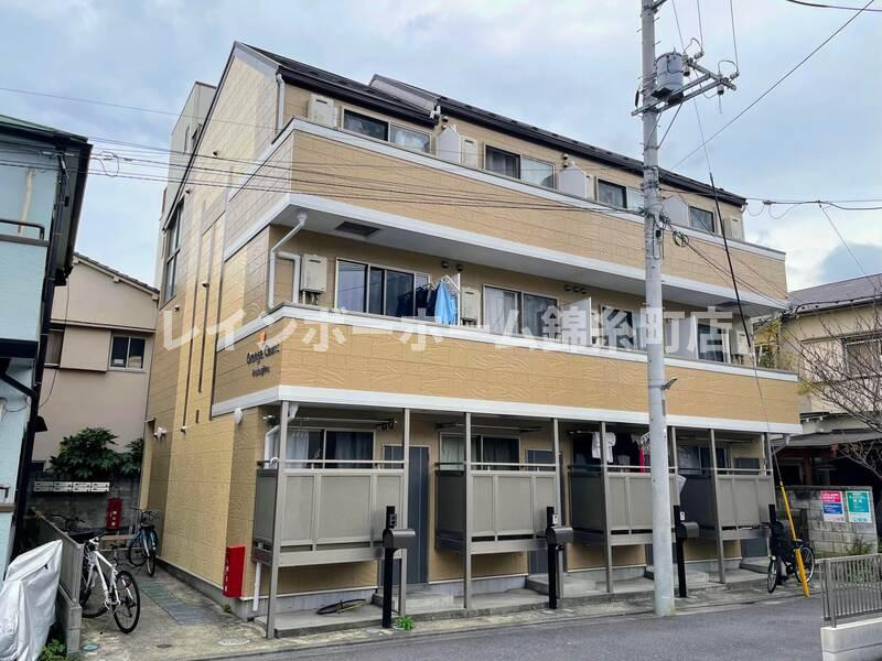 オレンジコート向島の外観