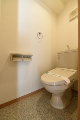【トイレ】 | Ｌ’ｉｄｅａｌ成増　Ⅱ | 落ち着いたトイレです