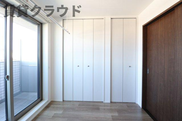 アリエッタの寝室|開放的な寝室です