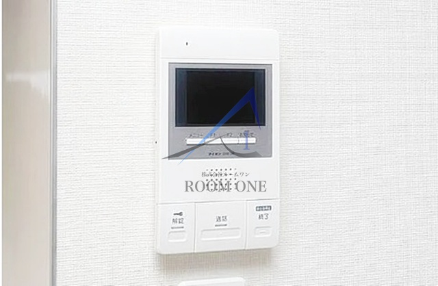 テルマエドムス根岸のセキュリティ|モニター付きインターホンです。