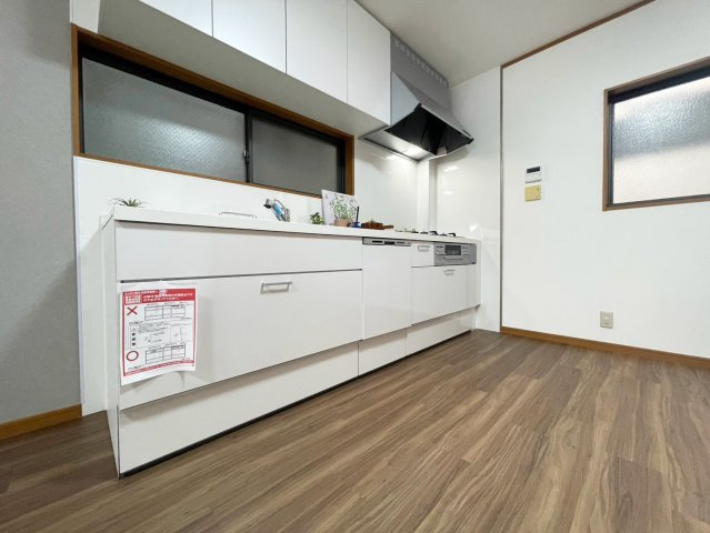 大久保町4 中古戸建のキッチン|キッチンでお料理をお楽しみください