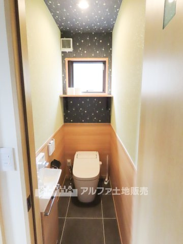 東京都羽村市緑が丘4丁目のトイレ|【Clean Space】◆毎日使う水回り空間◆家族みんなが日常的に利用するトイレ。清潔に保ちながら、気持ちよく使いたい生活設備のひとつです。
